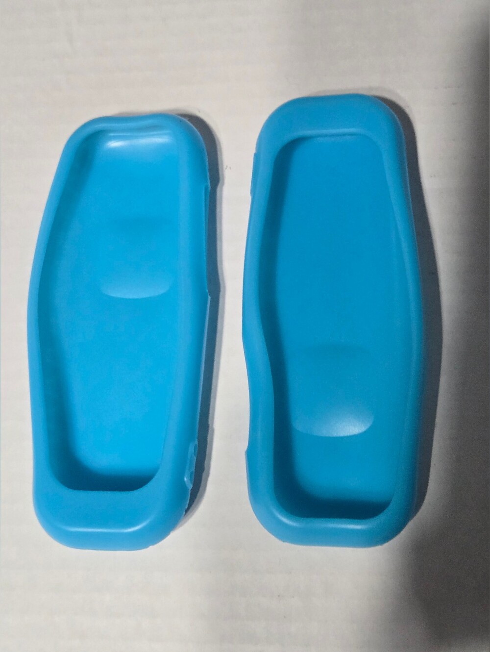 2 Pack Silicone Remote Covers Compatible With Roku Remote Glow Blue Protective - Picture 4 of 8